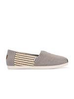Load image into Gallery viewer, Alpari Varsity Men's Grey Slip-ons