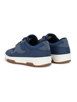 Load image into Gallery viewer, Vigo Navy Sneakers outsole detail – cushioned grip sneakers men

